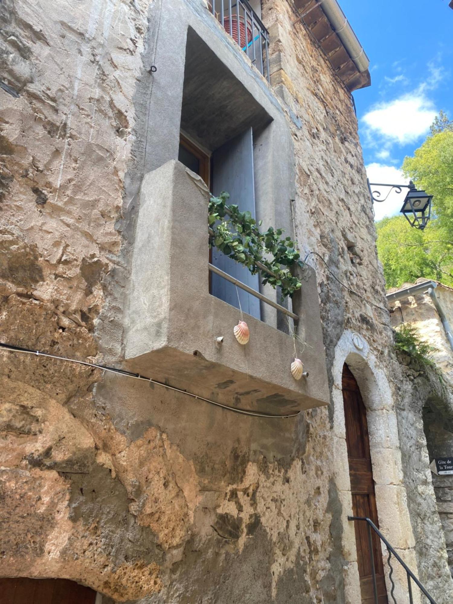 Le Gite De La Source Saint-Guilhem-le-Desert Exterior foto